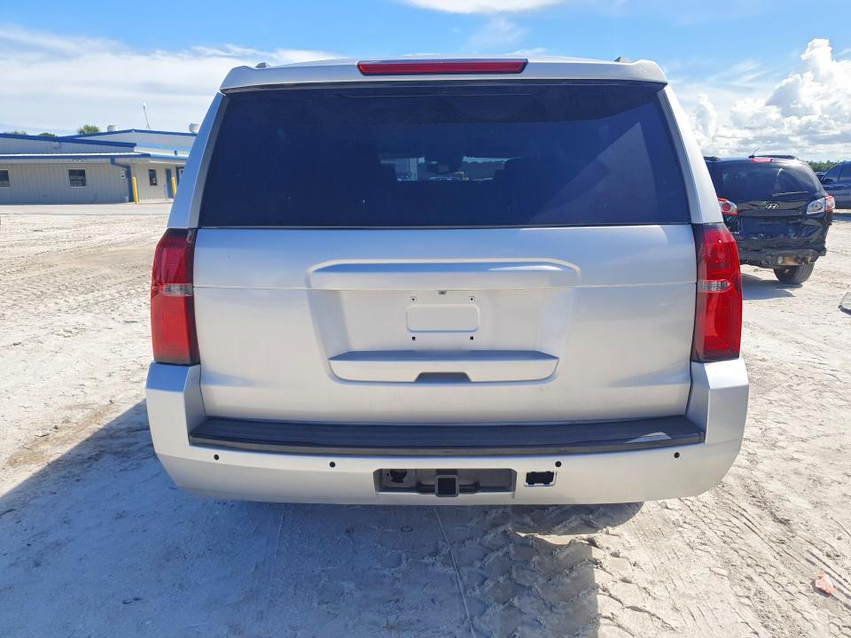 Zdjęcie 6 z aukcji – 2019 CHEVROLET SUBURBAN z VIN 1GNSCHKC6KR201509