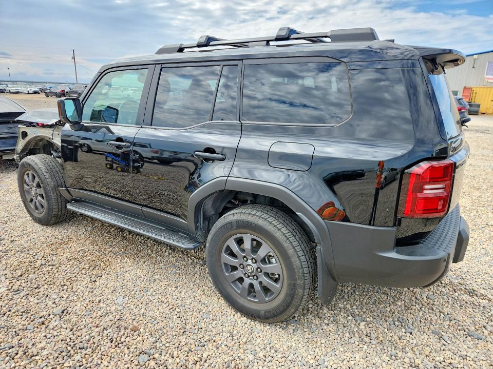 Снимка 2 от търг – 2024 TOYOTA LAND CRUISER с VIN JTEABFAJ9R5003497
