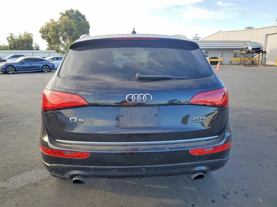 Zdjęcie 6 z aukcji – 2016 AUDI Q5 z VIN WA1C2AFP8GA114053
