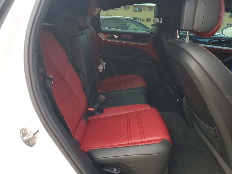 Photo 10 from auction – 2026 PORSCHE CAYENNE with VIN WP1BN2AY7TDA55289