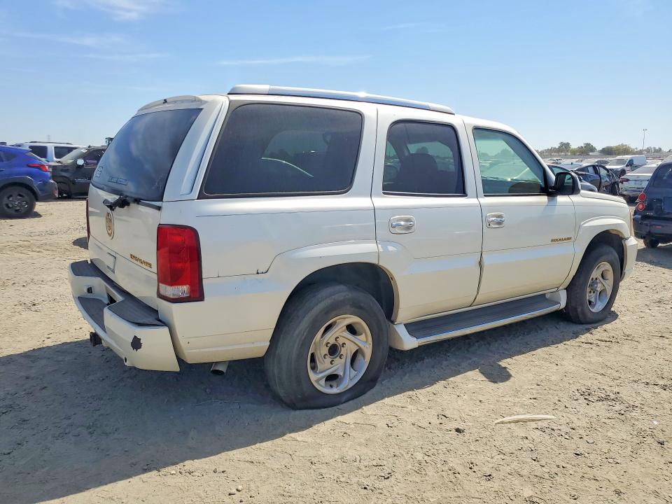 Zdjęcie 3 z aukcji – 2002 CADILLAC ESCALADE z VIN 1GYEK63N32R166659