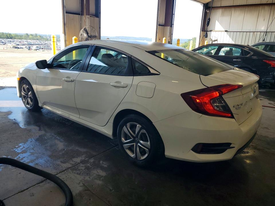 Photo 2 from auction – 2018 HONDA CIVIC with VIN 2HGFC2F55JH552544