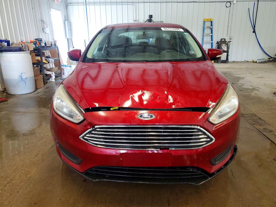 Снимка 5 от търг – 2015 FORD FOCUS с VIN 1FADP3F27FL373539