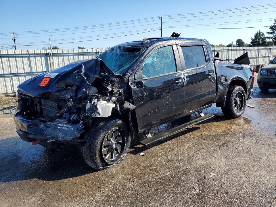 CHEVROLET SILVERADO 2020 with VIN 1GCPYFED9LZ310721 - Photo from auction