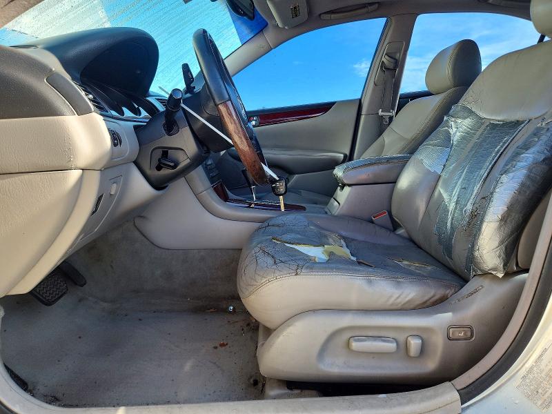 Photo 7 from auction – 2002 LEXUS ES with VIN JTHBF30G220020953