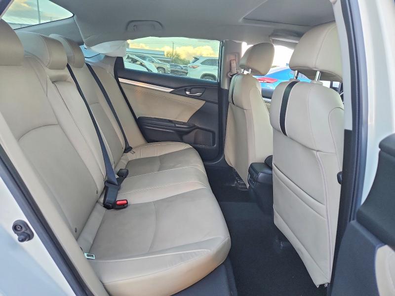صورة رقم 10 من المزاد - 2018 HONDA CIVIC مع VIN JHMFC1F95JX041700