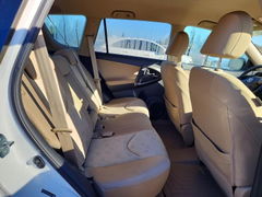 Photo 11 from auction – 2010 TOYOTA RAV4 with VIN JTMBF4DV5AD033803