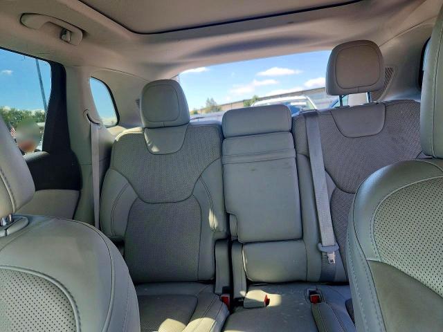 Photo 10 from auction – 2019 JEEP CHEROKEE with VIN 1C4PJLDB1KD110303