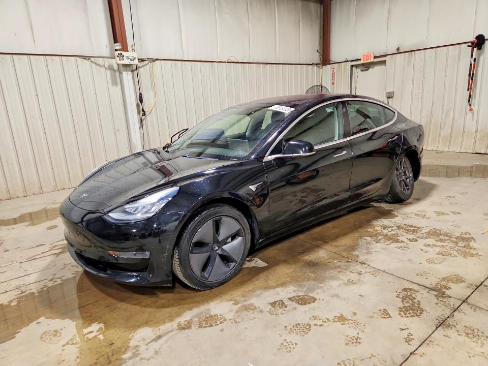 TESLA MODEL 3 2019 مع رقم تعريف المركبة 5YJ3E1EA3KF321606 - صورة من المزاد