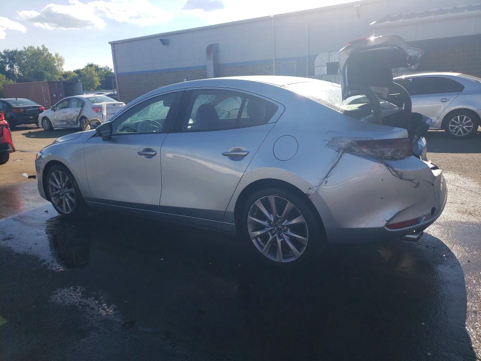 Фото 2 с аукциона – 2020 MAZDA 3 с VIN 3MZBPACL2LM130585