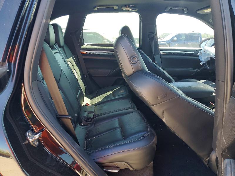 Photo 11 from auction – 2012 PORSCHE CAYENNE with VIN WP1AA2A2XCLA01073