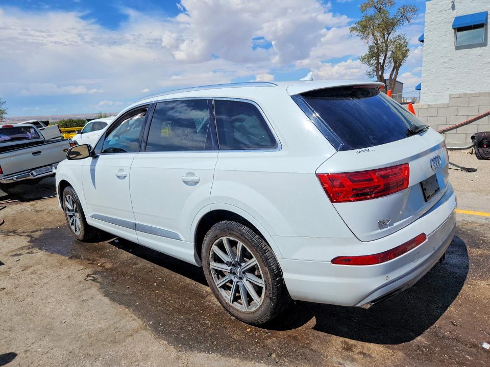 Photo 2 from auction – 2017 AUDI Q7 with VIN WA1LAAF79HD004311