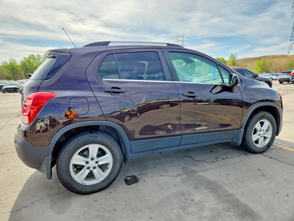 Photo 3 from auction – 2016 CHEVROLET TRAX with VIN KL7CJPSB9GB704100