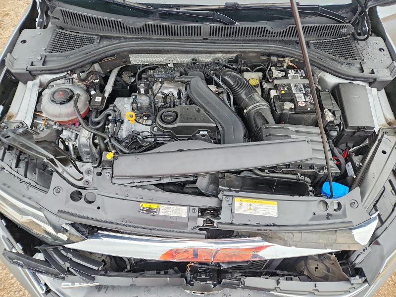 Снимка 11 от търг – 2023 VOLKSWAGEN JETTA с VIN 3VW7M7BU3PM007184