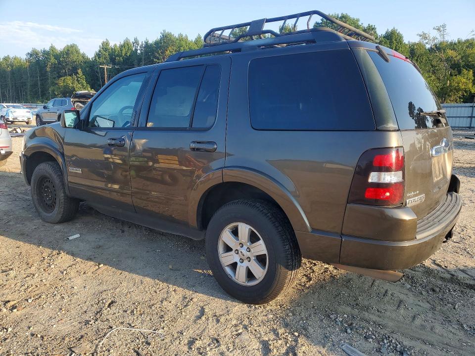 Photo 2 from auction – 2008 FORD EXPLORER with VIN 1FMEU63E68UB03489