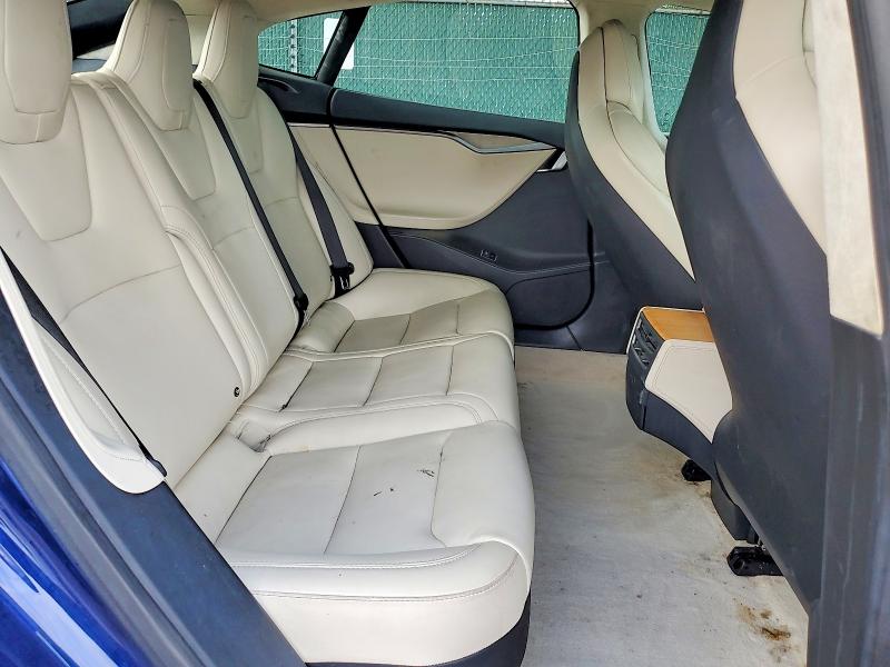 Zdjęcie 10 z aukcji – 2018 TESLA MODEL S z VIN 5YJSA1E21JF288233