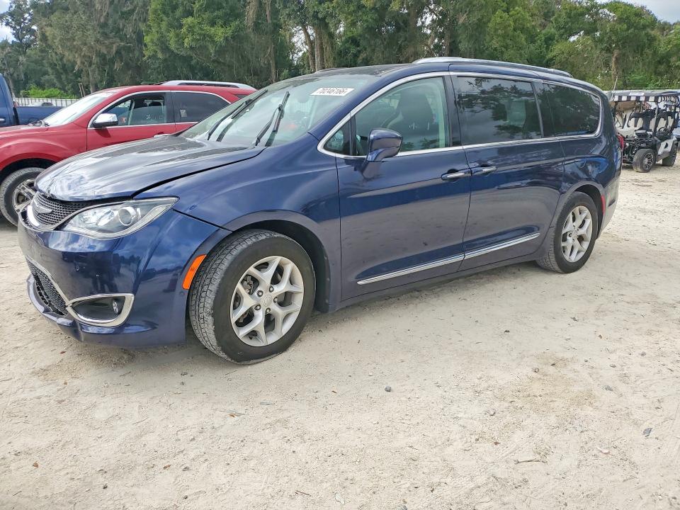 Photo 1 from auction – 2018 CHRYSLER PACIFICA with VIN 2C4RC1EG2JR113823