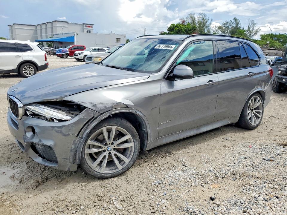 BMW X5 2017 with VIN 5UXKR2C33H0W43758 - Photo from auction