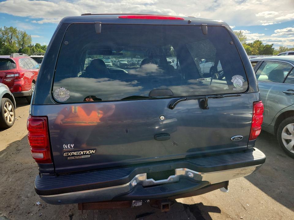 Photo 6 from auction – 1999 FORD EXPEDITION with VIN 1FMPU18L8XLB15103