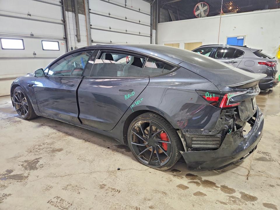 صورة رقم 2 من المزاد - 2024 TESLA MODEL 3 مع VIN 5YJ3E1ETXRF826845