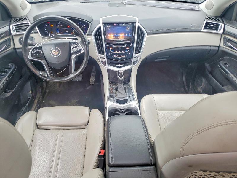 Фото 8 с аукциона – 2015 CADILLAC SRX с VIN 3GYFNEE35FS623914