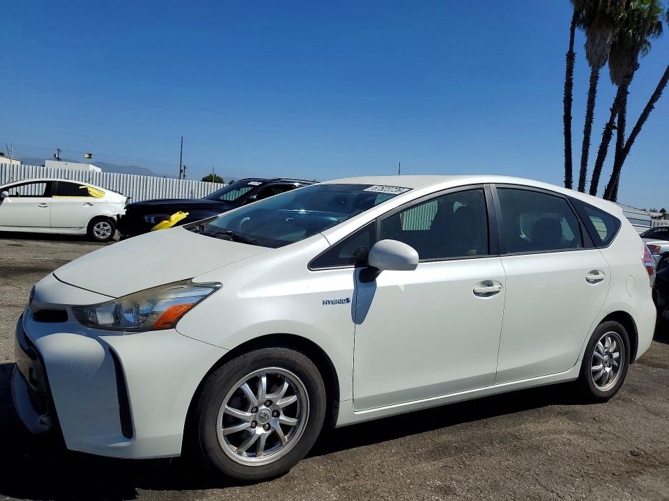 TOYOTA PRIUS V 2015 with VIN JTDZN3EU9FJ032454 - Photo from auction