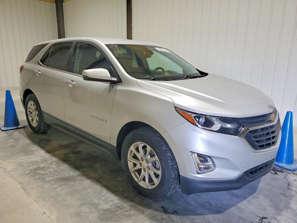 Photo 4 from auction – 2019 CHEVROLET EQUINOX with VIN 2GNAXJEVXK6276200