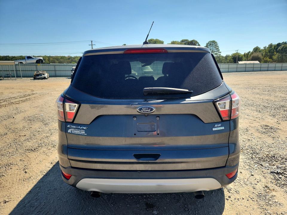 Photo 6 from auction – 2017 FORD ESCAPE with VIN 1FMCU0GD8HUC84505