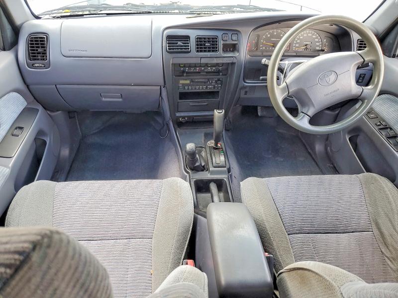 Снимка 8 от търг – 1997 TOYOTA HILUX S с VIN KZN1850049456