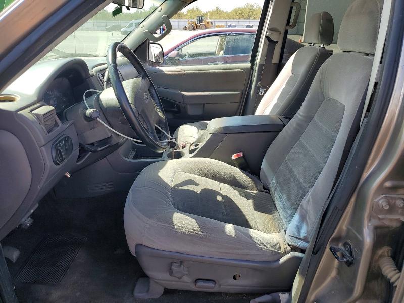 Photo 7 from auction – 2005 FORD EXPLORER with VIN 1FMZU73E55ZA18052
