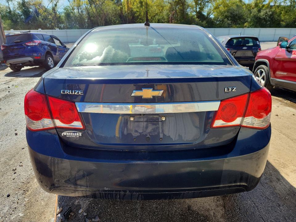 Снимка 6 от търг – 2014 CHEVROLET CRUZE с VIN 1G1PG5SB3E7308759