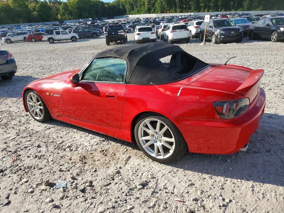 Снимка 2 от търг – 2004 HONDA S2000 с VIN JHMAP21404T003108