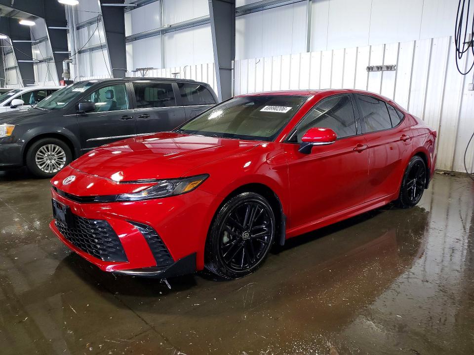 Zdjęcie 1 z aukcji – 2025 TOYOTA CAMRY z VIN 4T1DAACK2SU200919