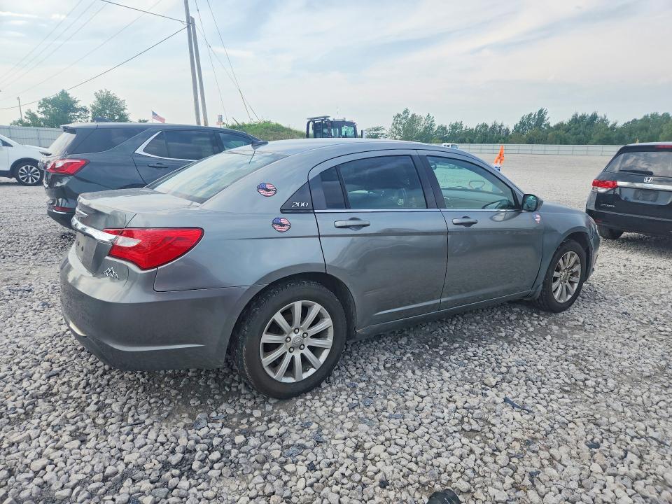 Photo 3 from auction – 2012 CHRYSLER 200 with VIN 1C3CCBBB7CN119173