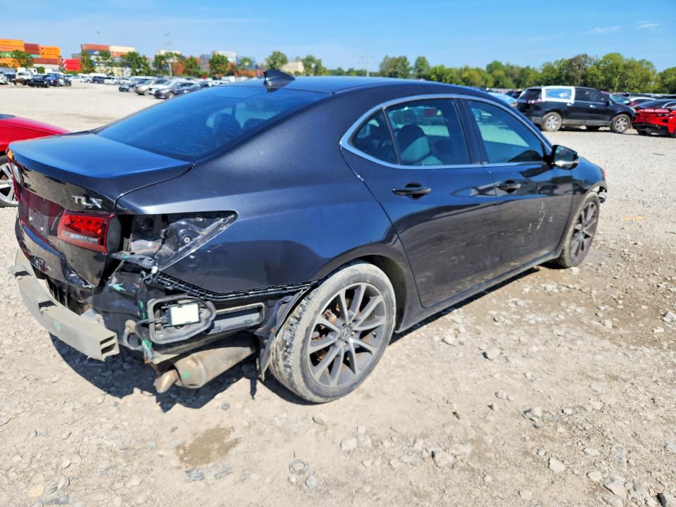 صورة رقم 3 من المزاد - 2015 ACURA TLX مع VIN 19UUB2F52FA001391