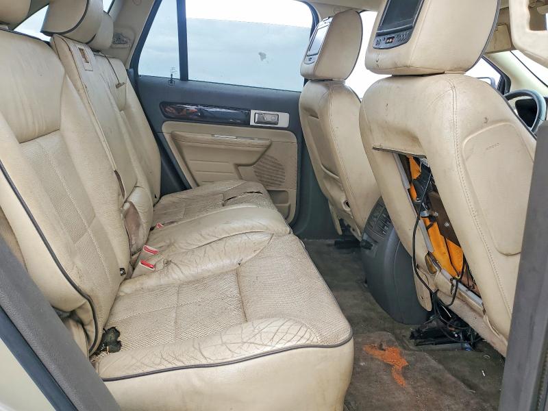 Photo 11 from auction – 2010 LINCOLN MKX with VIN 2LMDJ6JC8ABJ31154