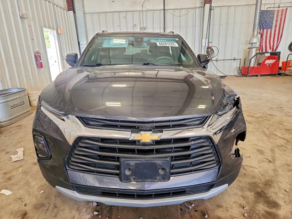 Photo 5 from auction – 2022 CHEVROLET BLAZER with VIN 3GNKBHR40NS156425