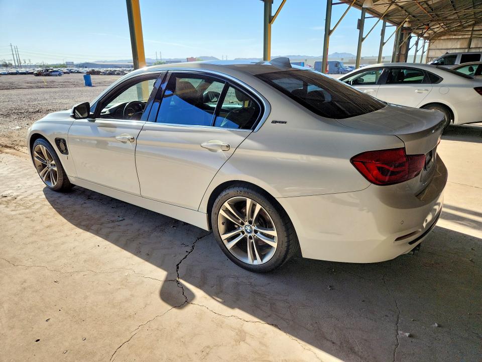 Photo 2 from auction – 2017 BMW 330E with VIN WBA8E1C56HK480088