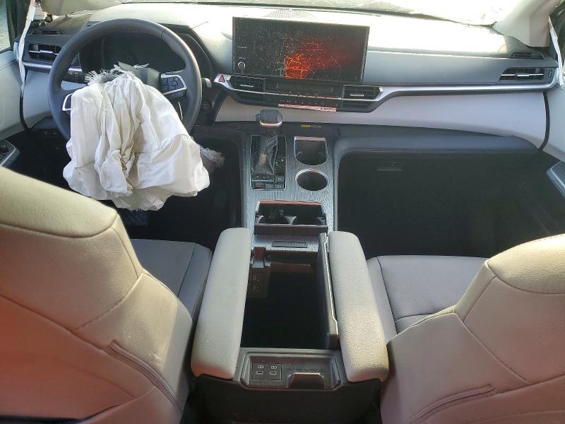 Photo 8 from auction – 2026 TOYOTA SIENNA with VIN 5TDYRKEC6TS303387