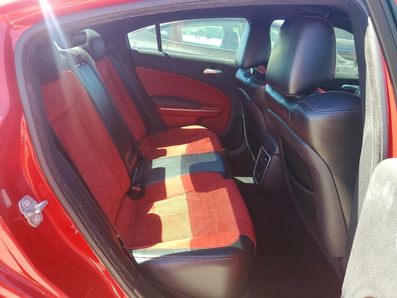 Снимка 10 от търг – 2016 DODGE CHARGER с VIN 2C3CDXGJ2GH351561