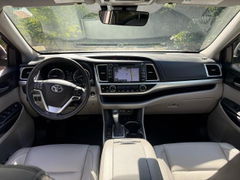 Zdjęcie 9 z aukcji – 2018 TOYOTA HIGHLANDER z VIN 5TDJZRFH4JS824092