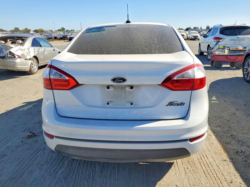 Photo 6 from auction – 2014 FORD FIESTA with VIN 3FADP4AJ6EM102344
