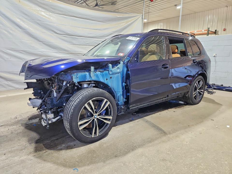 BMW X7 2024 with VIN 5UX23EM01R9S40446 - Photo from auction