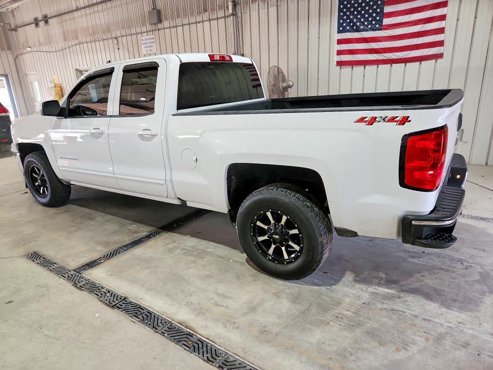 Photo 2 from auction – 2018 CHEVROLET SILVERADO with VIN 2GCVKREC2J1102333