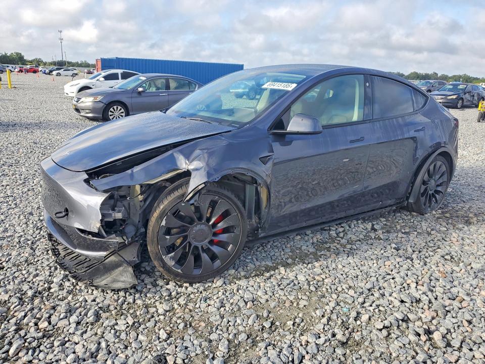 TESLA MODEL Y 2023 с VIN 7SAYGDEF6PF582459 - Фото с аукциона