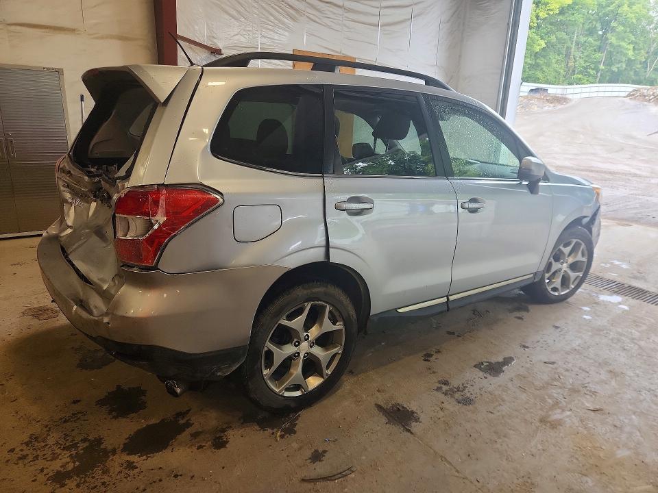 Photo 3 from auction – 2015 SUBARU FORESTER with VIN JF2SJAWC2FH484519