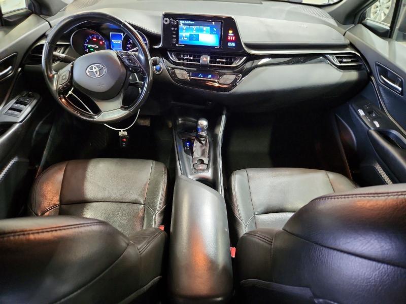 Photo 8 from auction – 2018 TOYOTA C-HR with VIN NMTKHMBX2JR042119