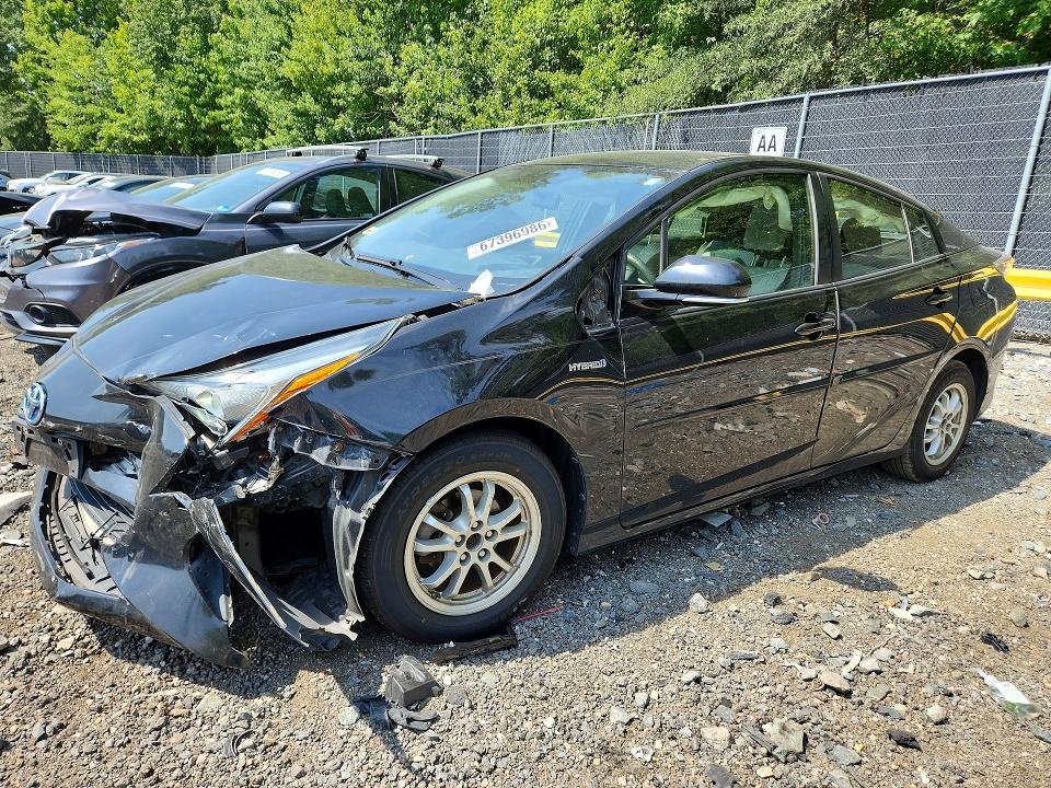 TOYOTA PRIUS 2016 with VIN JTDKARFU9G3005386 - Photo from auction