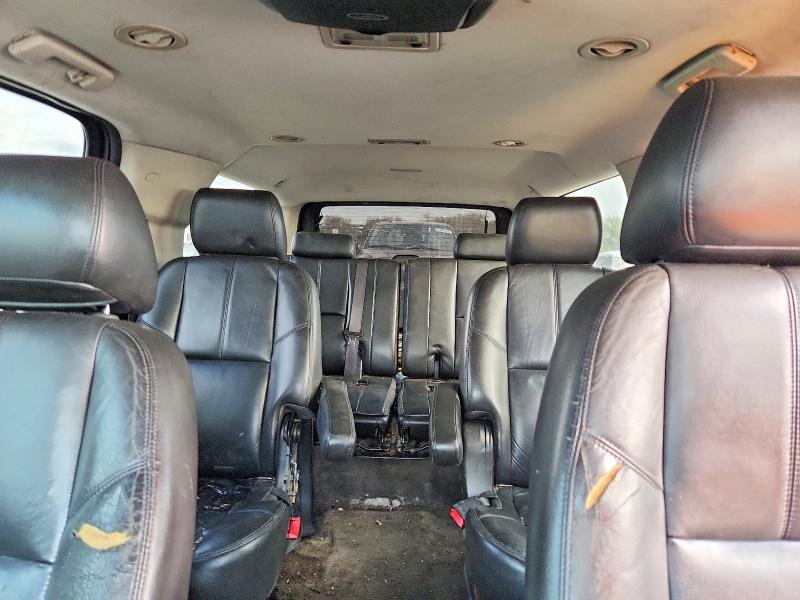 Photo 10 from auction – 2014 CHEVROLET SUBURBAN with VIN 1GNSCJE07ER128583