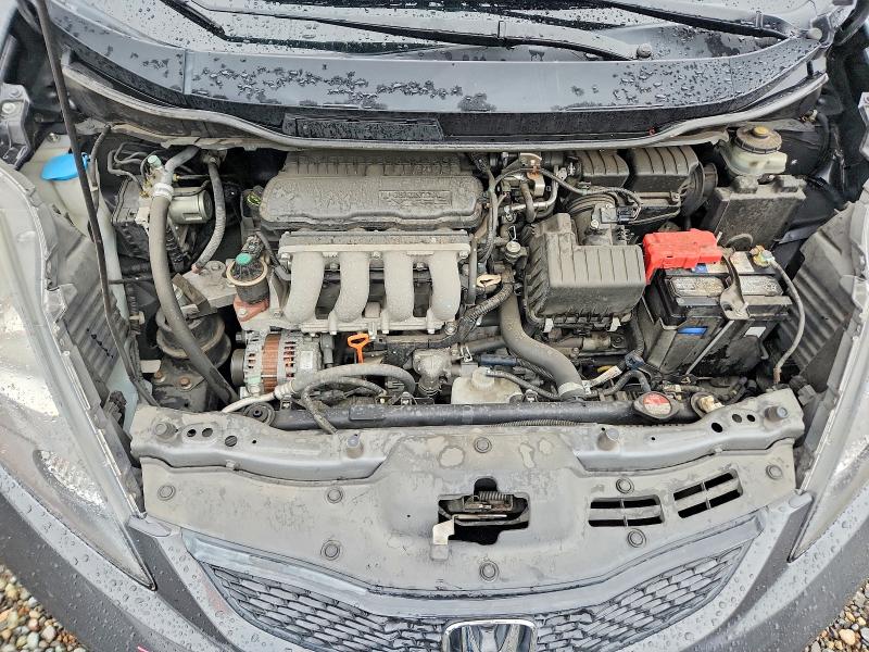Photo 11 from auction – 2013 HONDA FIT with VIN JHMGE8H33DC002437